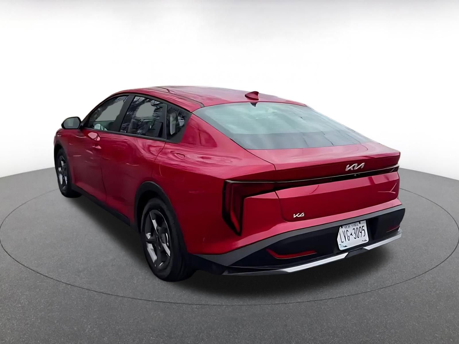 Thumbnail: 2025 Kia K4 - 10