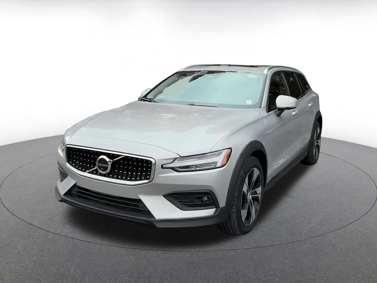 Thumbnail: 2025 Volvo S60 - 7