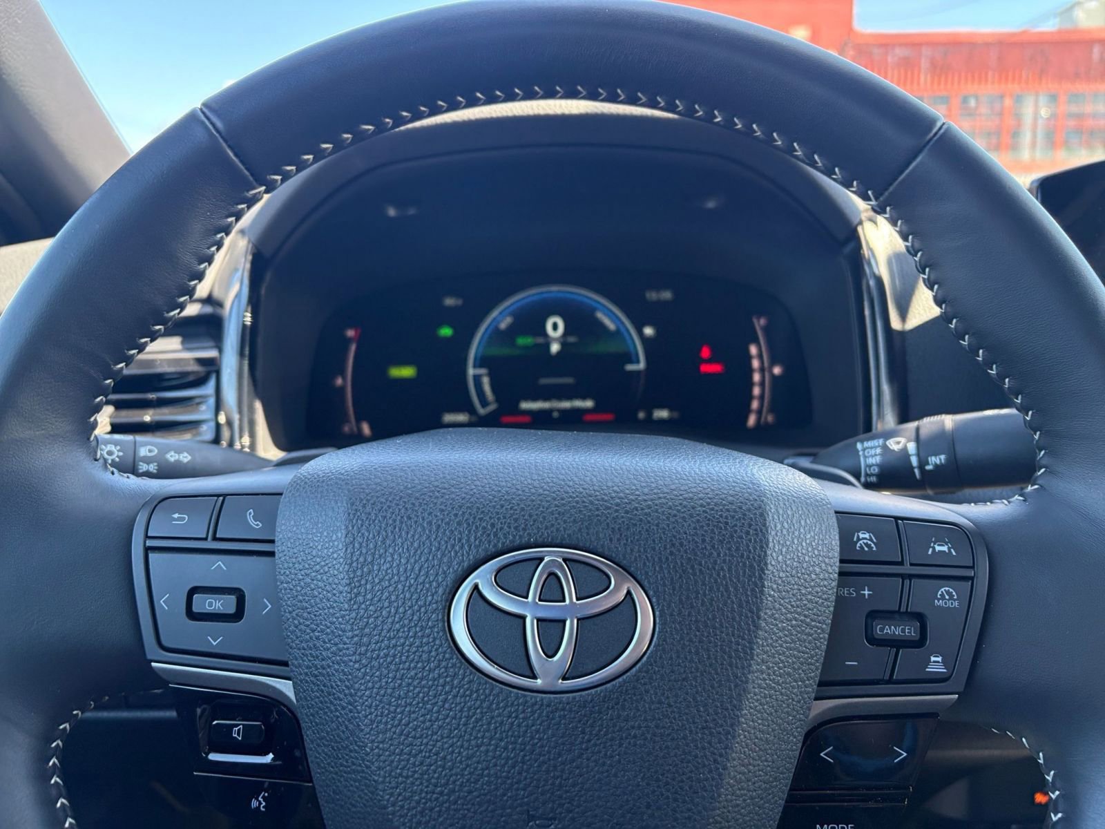 Thumbnail: 2025 Toyota Camry - 24