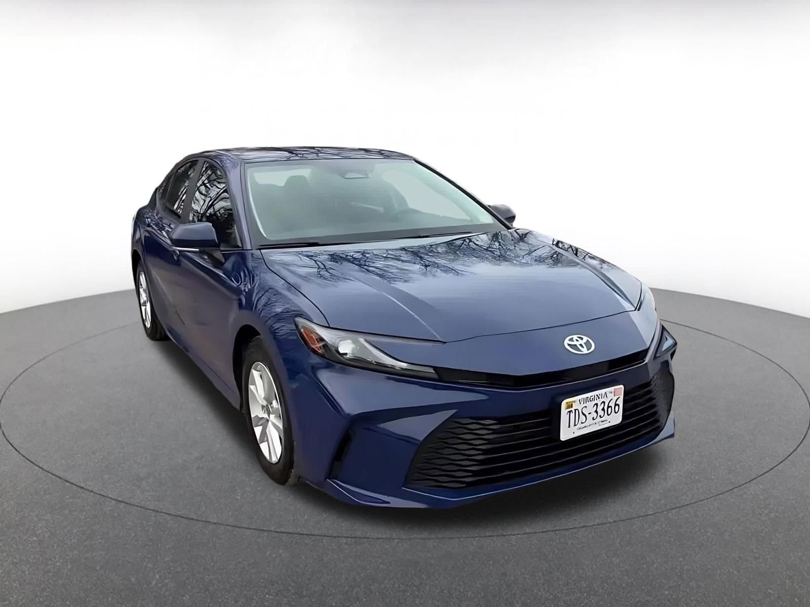 Thumbnail: 2025 Toyota Camry - 3