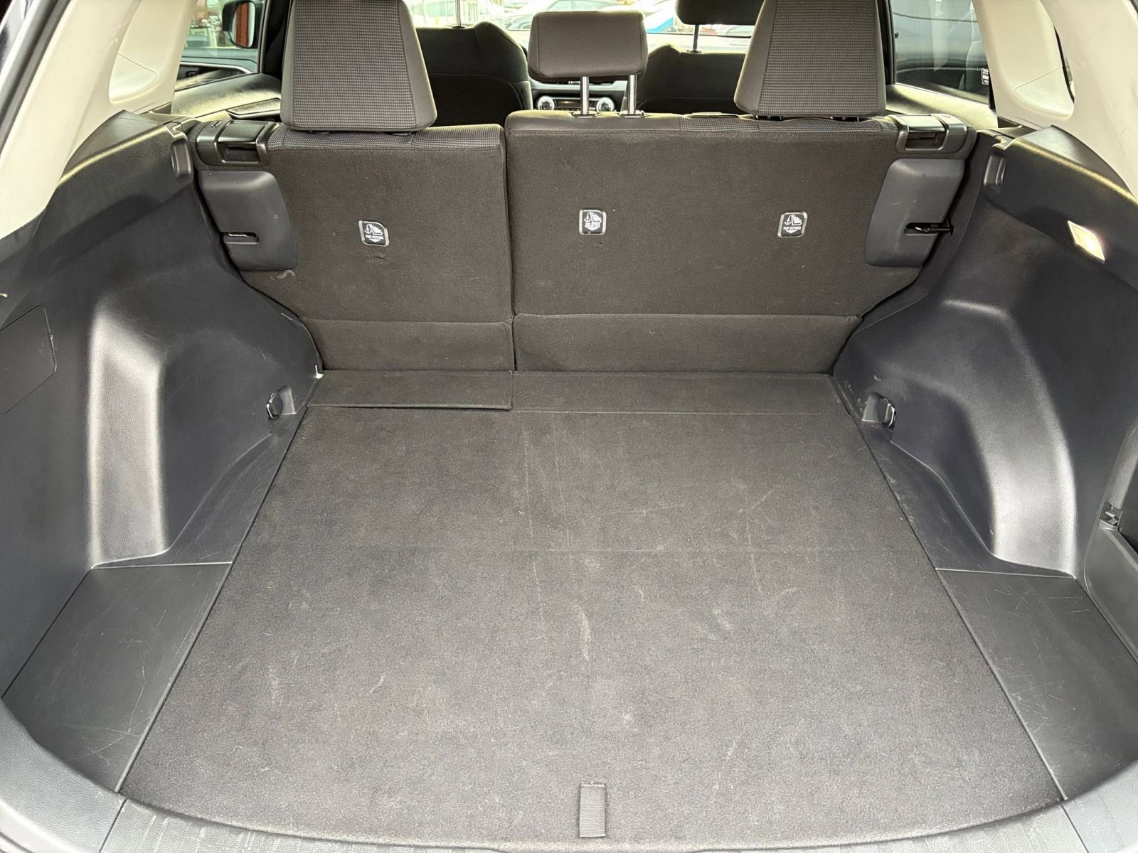 Thumbnail: 2025 Toyota RAV4 - 30