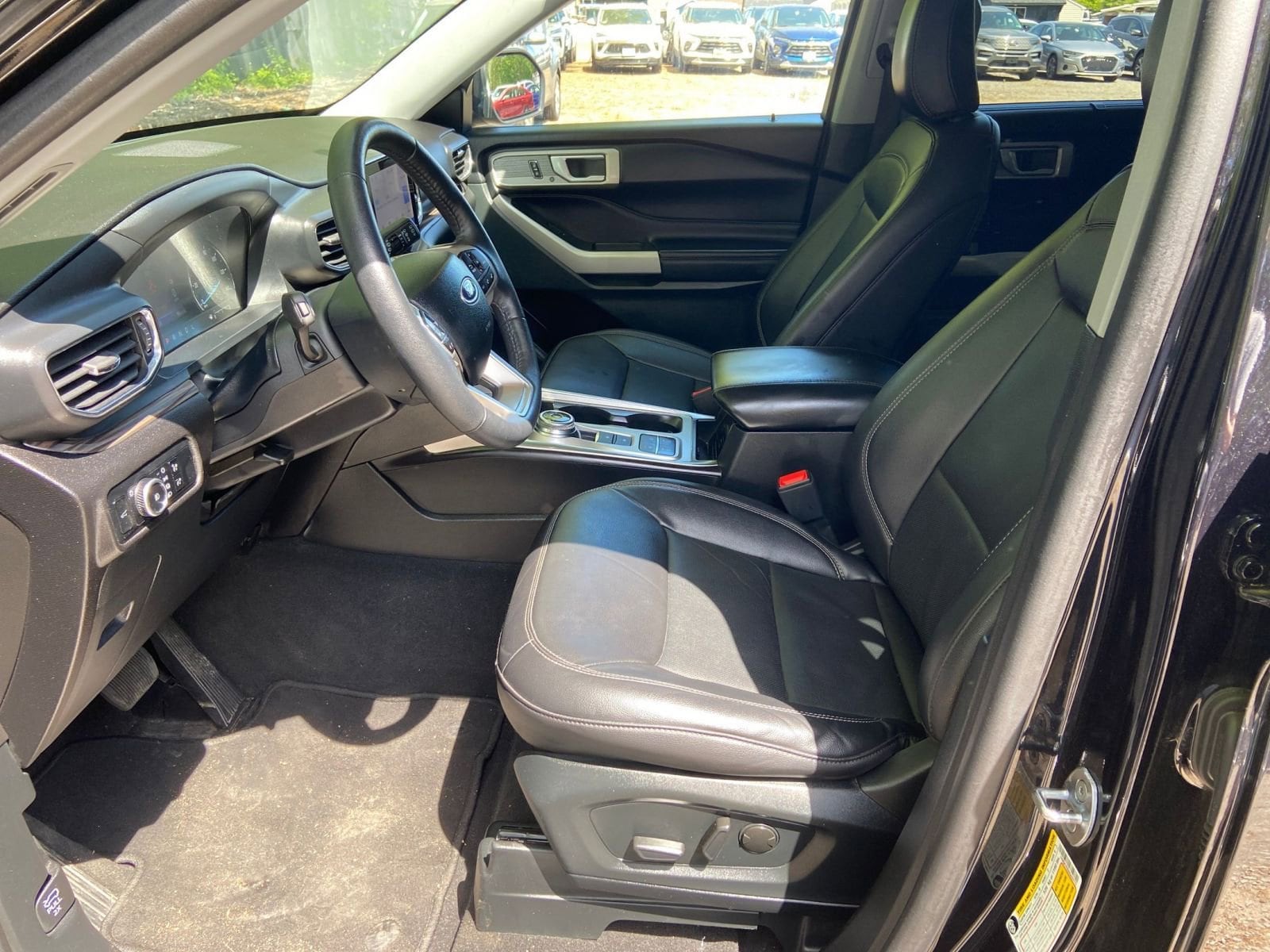 Thumbnail: 2024 Ford Explorer - 27