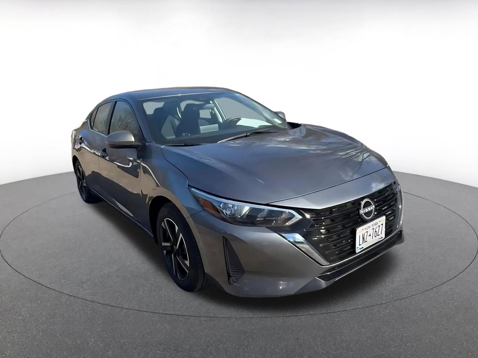 Thumbnail: 2025 Nissan Sentra - 3