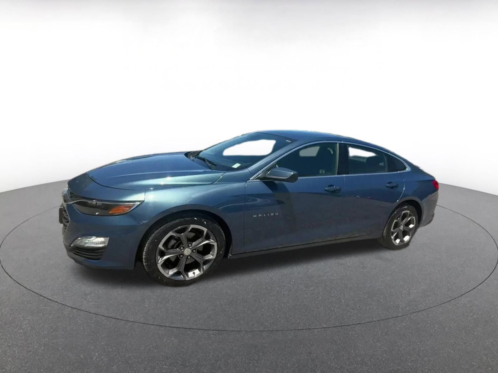 Thumbnail: 2024 Chevrolet Malibu - 7