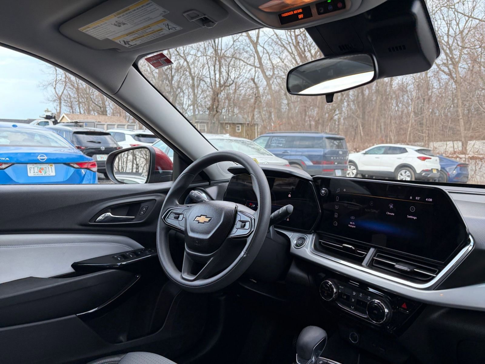 Thumbnail: 2025 Chevrolet Trax - 33