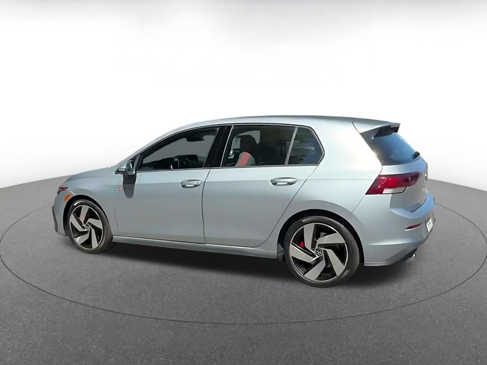 Thumbnail: 2026 Volkswagen Golf - 8