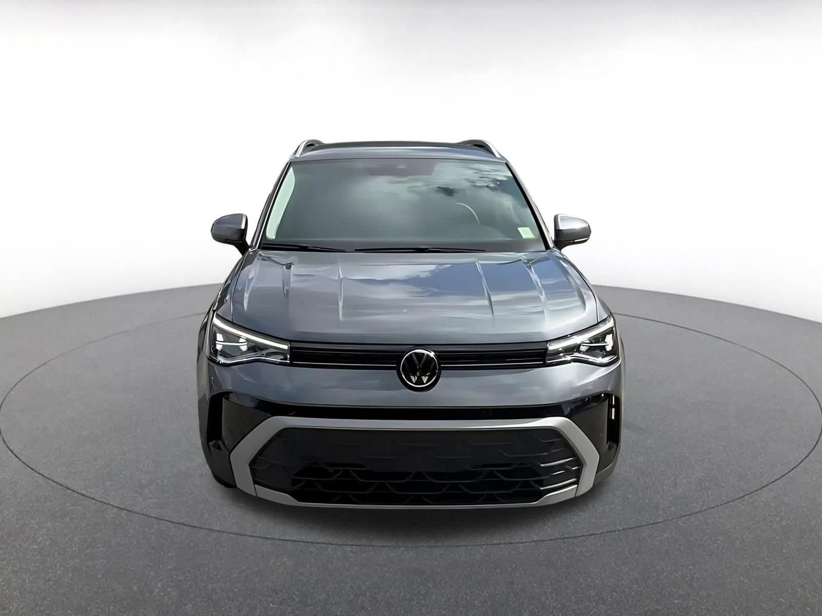 Thumbnail: 2026 Volkswagen Taos - 3