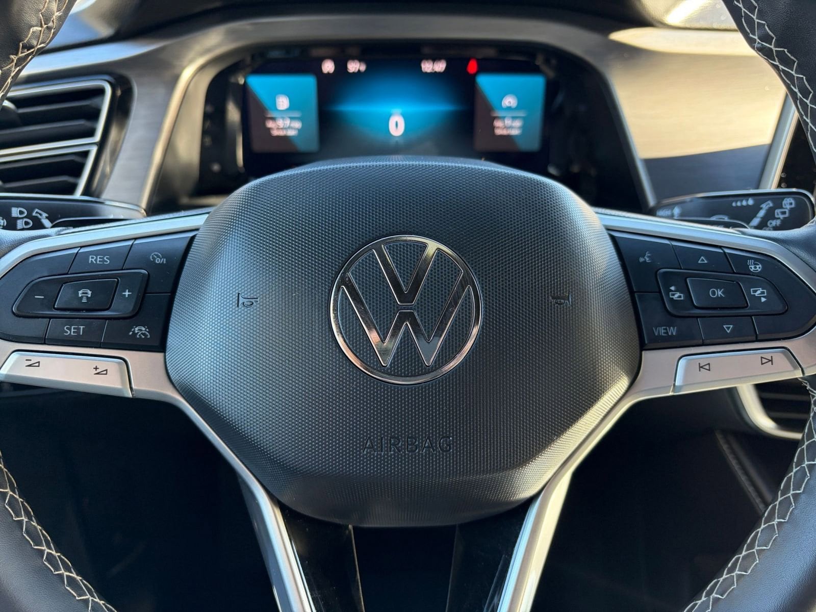 Thumbnail: 2025 Volkswagen Atlas - 28