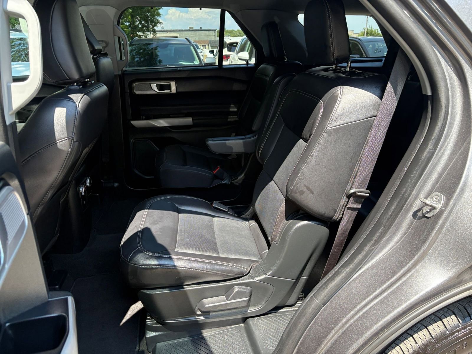 Thumbnail: 2023 Ford Explorer - 22