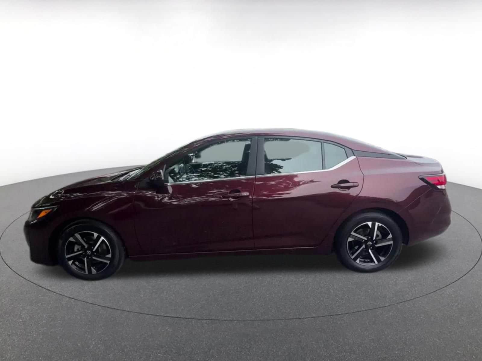 Thumbnail: 2025 Nissan Sentra - 8