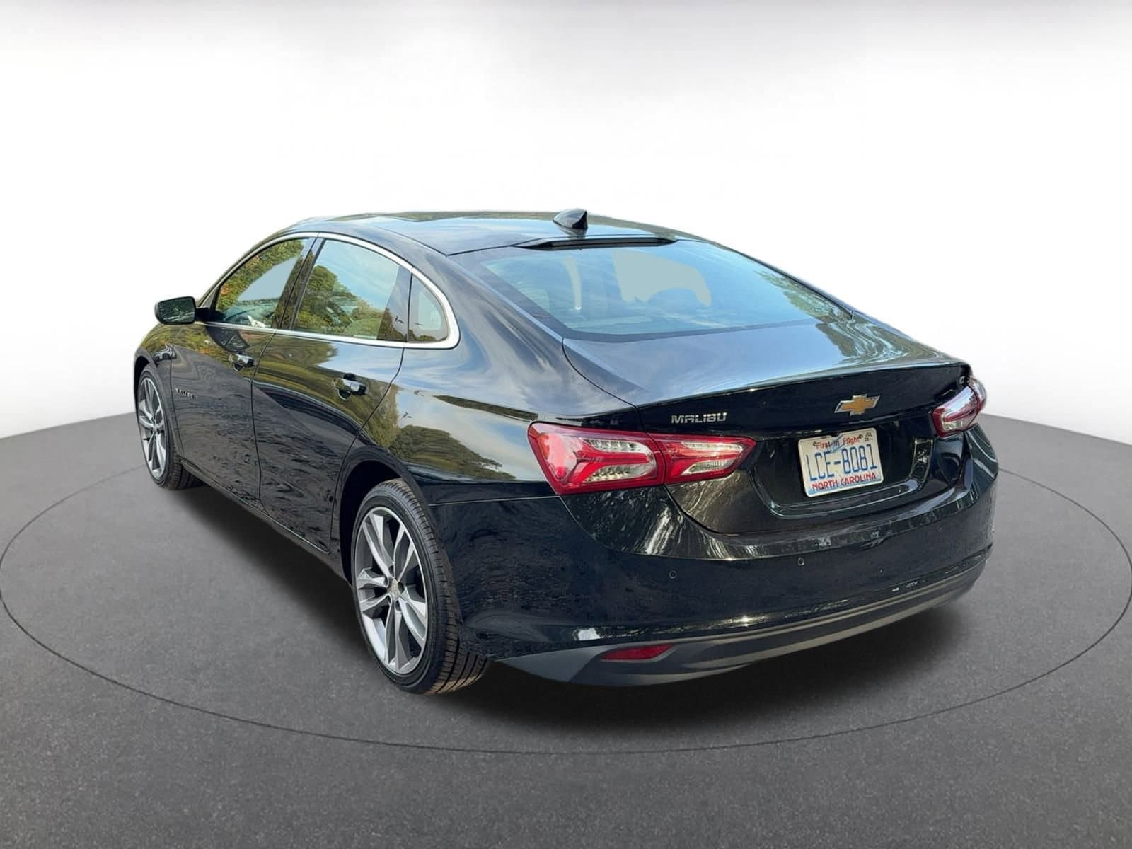 Thumbnail: 2024 Chevrolet Malibu - 7