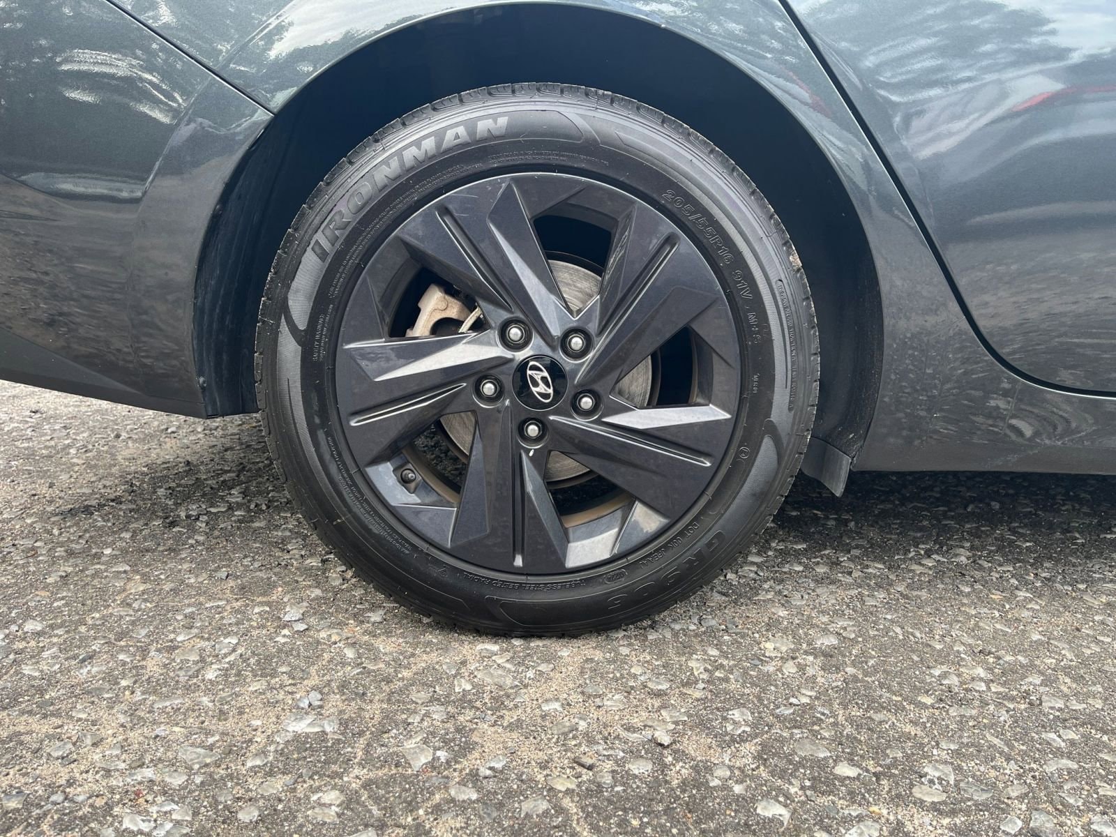 Thumbnail: 2023 Hyundai Elantra - 15