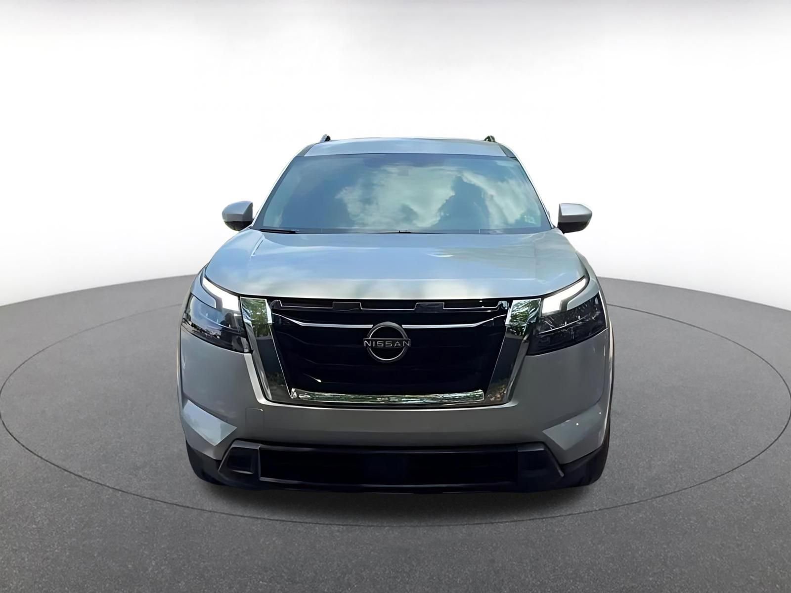 Thumbnail: 2025 Nissan Pathfinder - 4