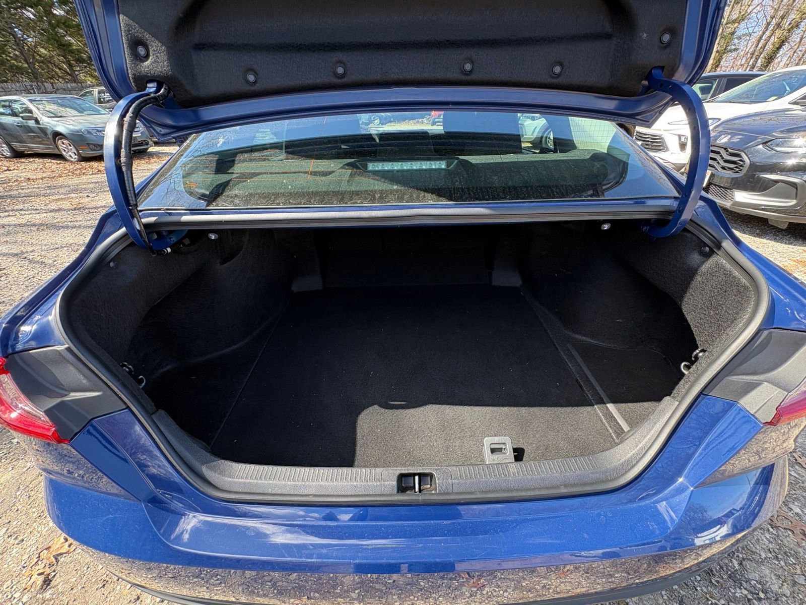 Thumbnail: 2025 Toyota Camry - 28