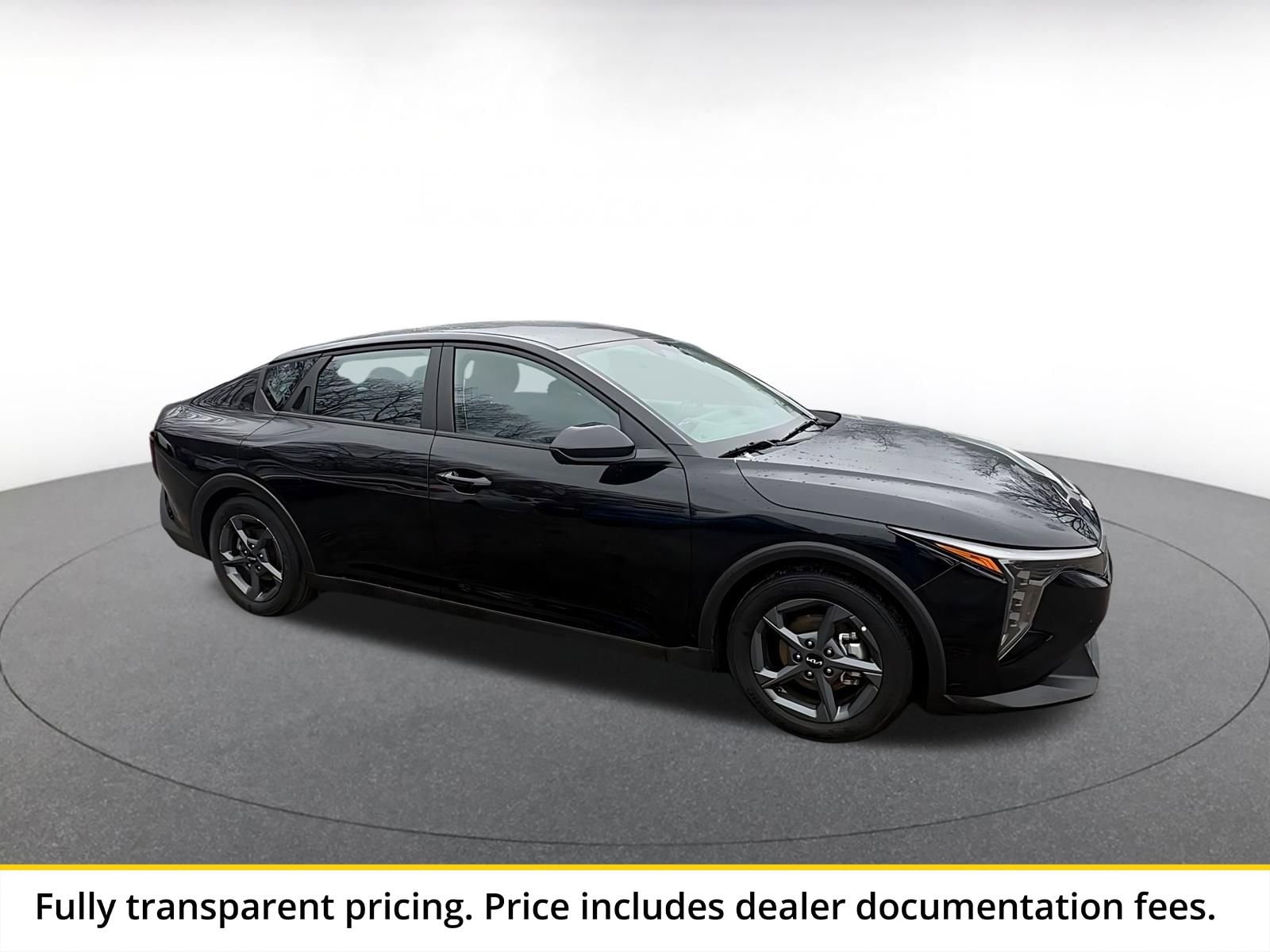 Thumbnail: 2025 Kia K4 - 1