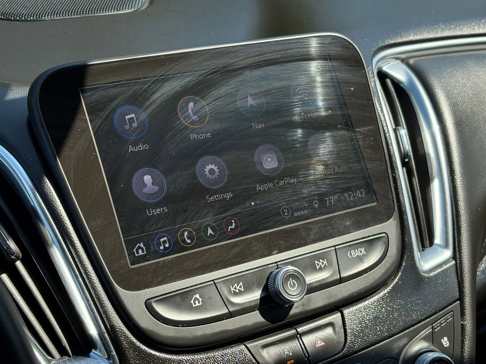 Thumbnail: 2024 Chevrolet Malibu - 21