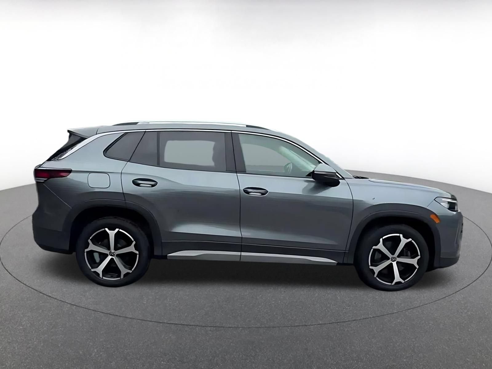 Thumbnail: 2026 Volkswagen Tiguan - 15