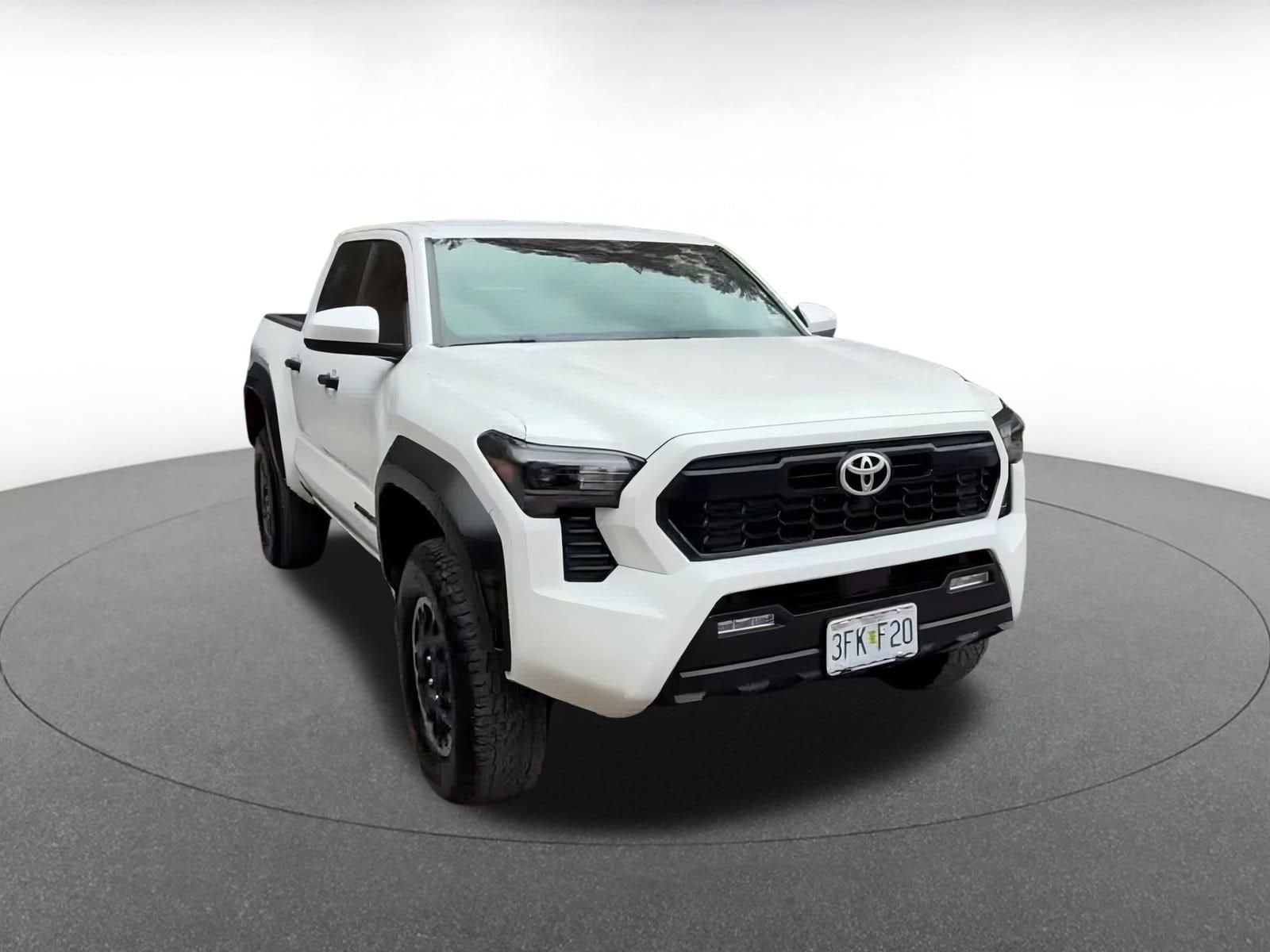 Thumbnail: 2025 Toyota Tacoma - 3