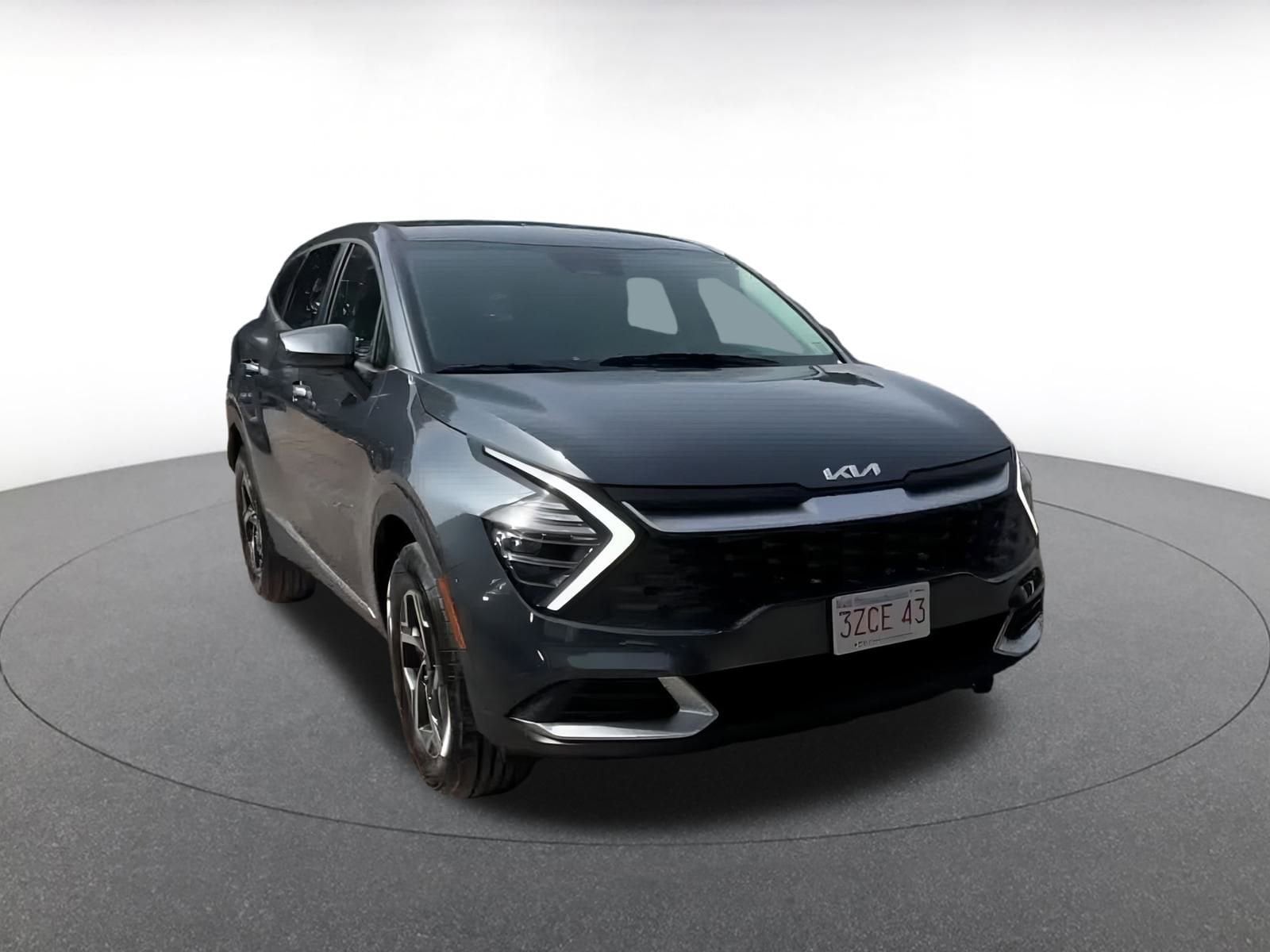 Thumbnail: 2024 Kia Sportage - 3