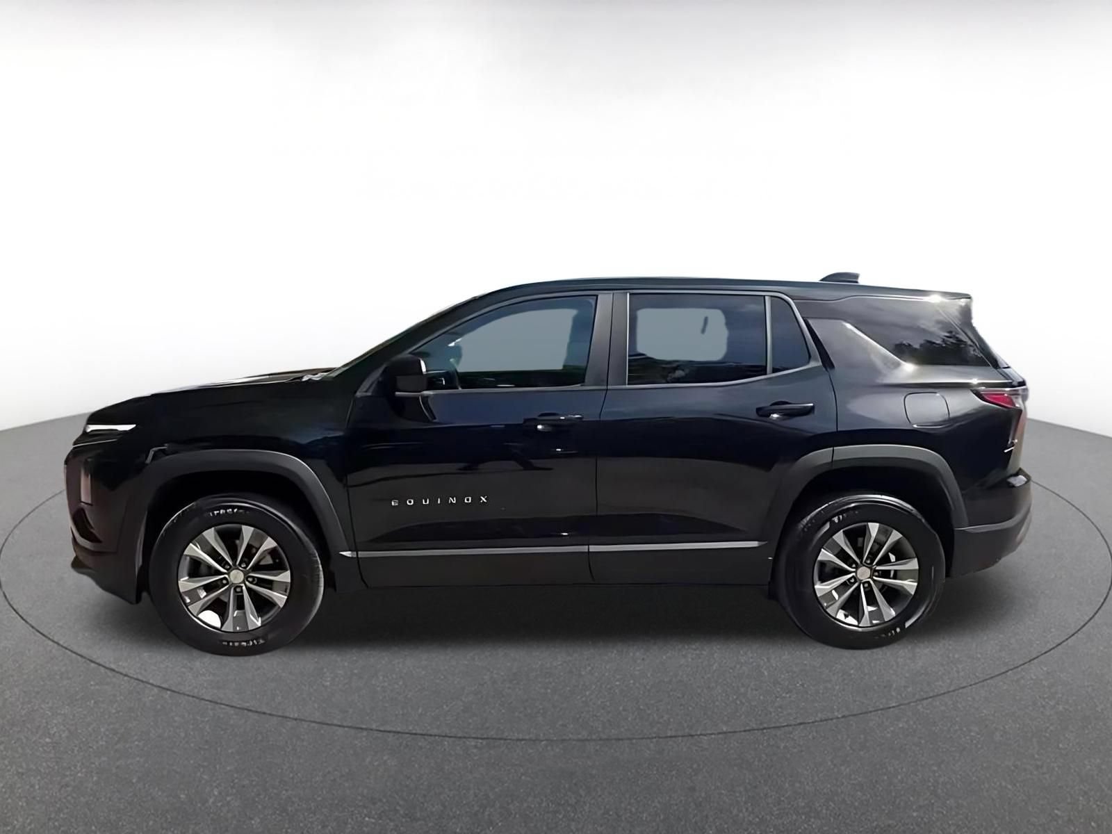 Thumbnail: 2025 Chevrolet Equinox - 11