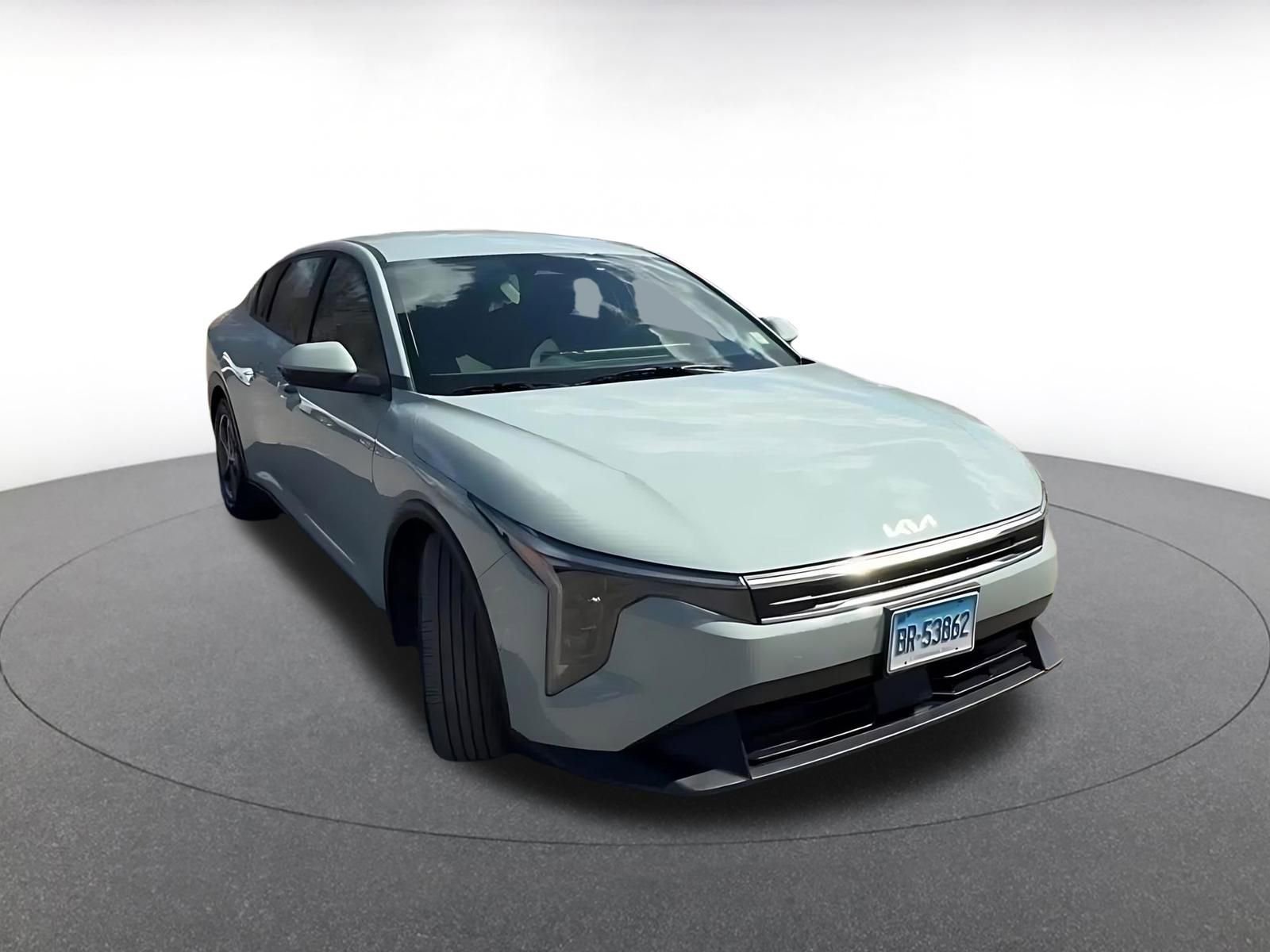 Thumbnail: 2025 Kia K4 - 3