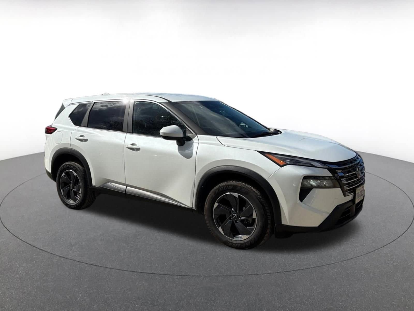 Thumbnail: 2025 Nissan Rogue - 1