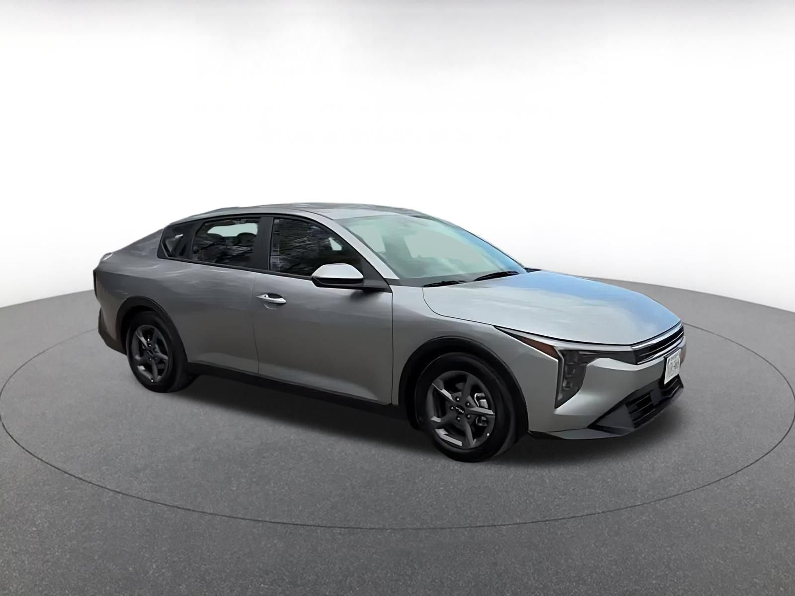 Thumbnail: 2025 Kia K4 - 2