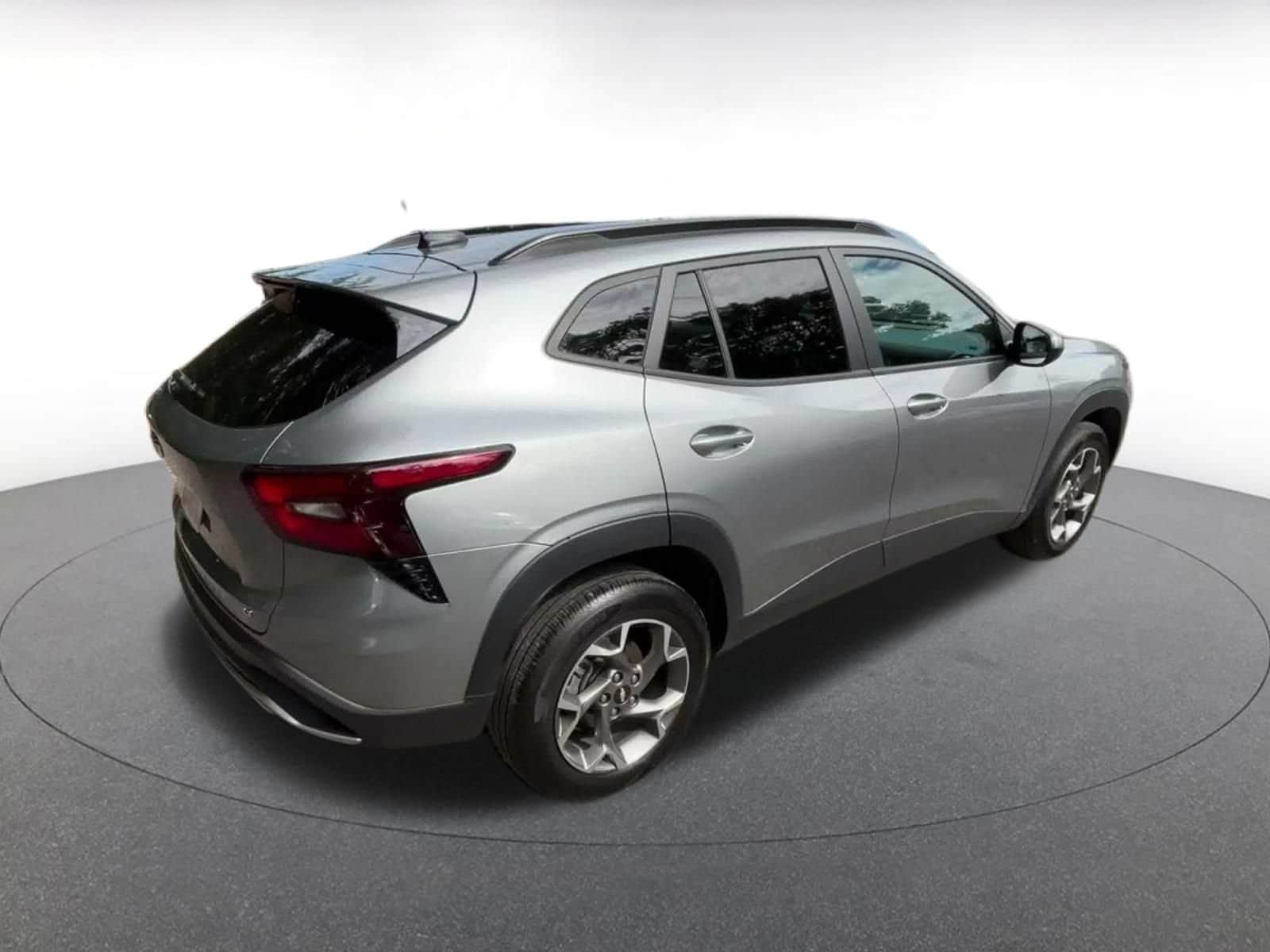 Thumbnail: 2025 Chevrolet Trax - 13