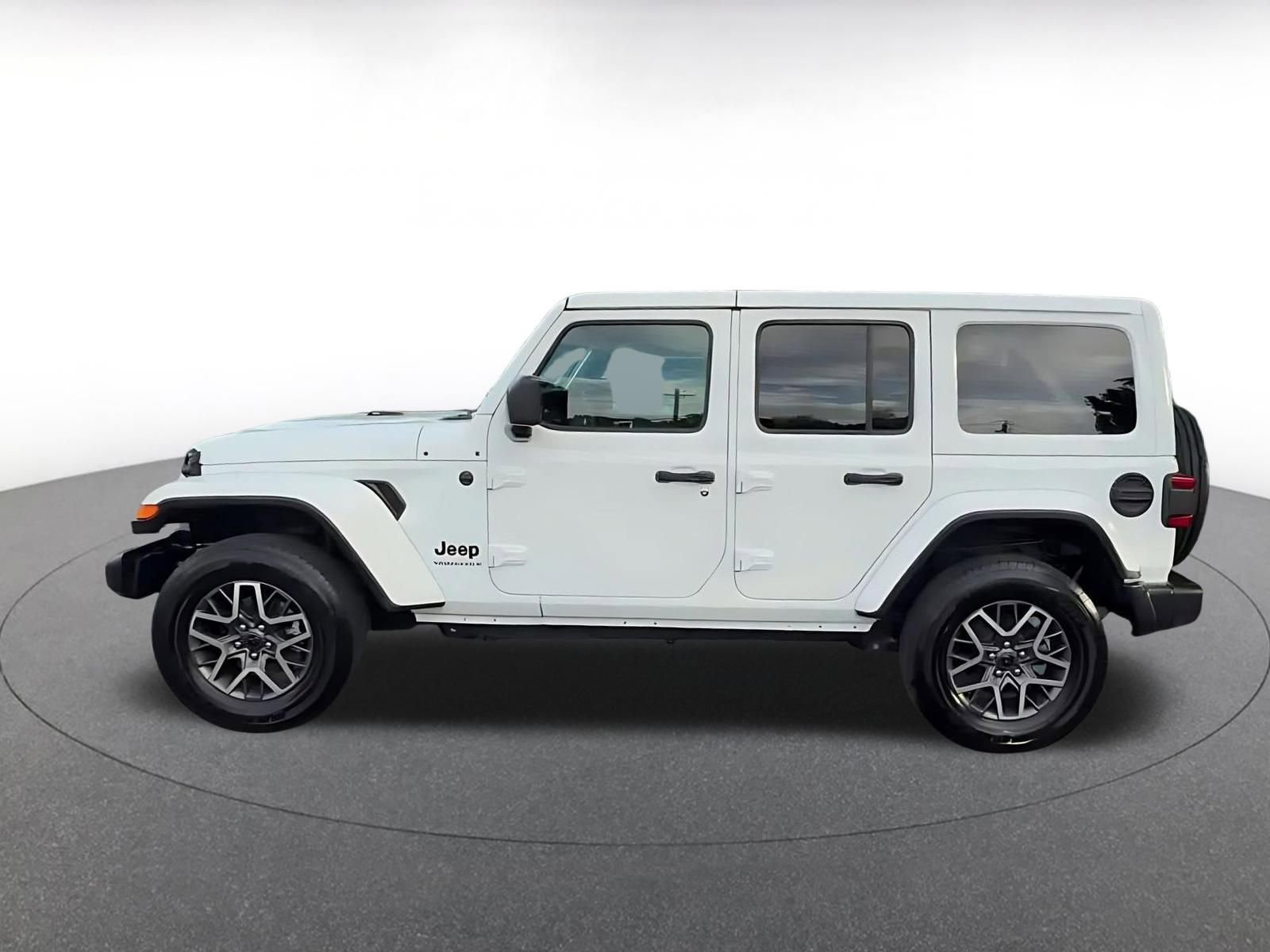 Thumbnail: 2025 Jeep Wrangler - 9