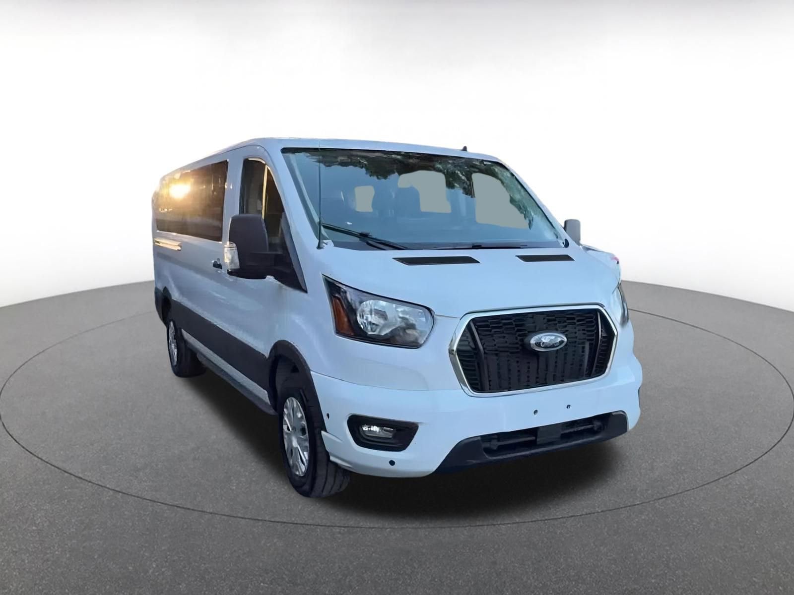 Thumbnail: 2024 Ford Econoline - 3