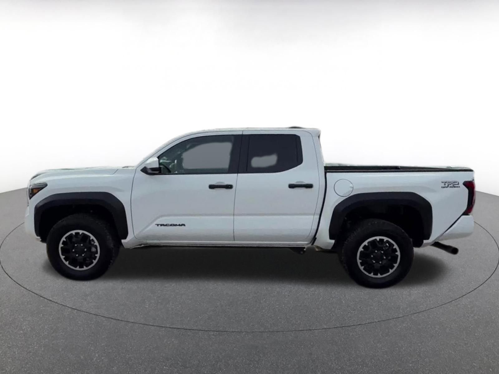 Thumbnail: 2025 Toyota Tacoma - 9