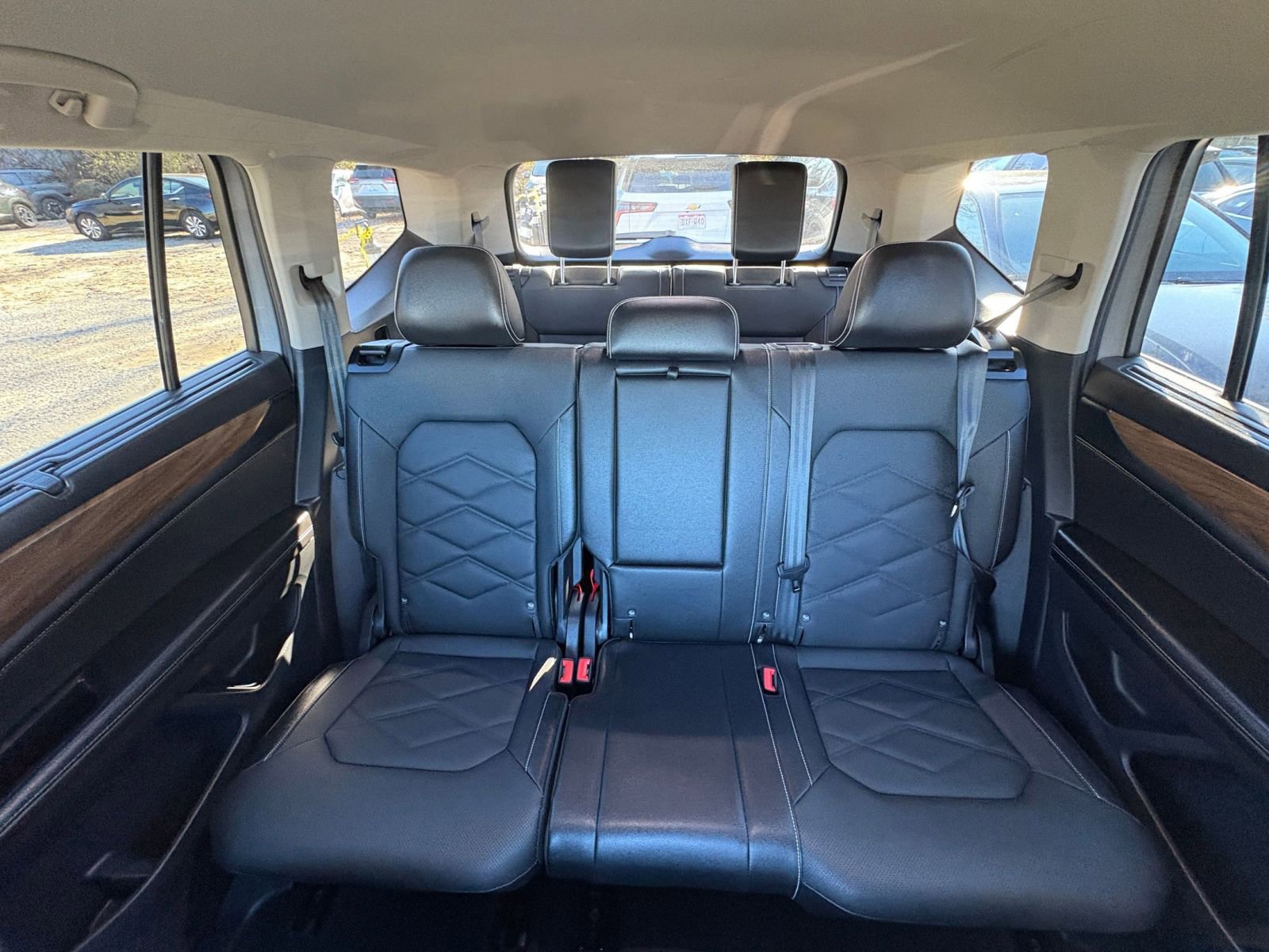 Thumbnail: 2025 Volkswagen Atlas - 34