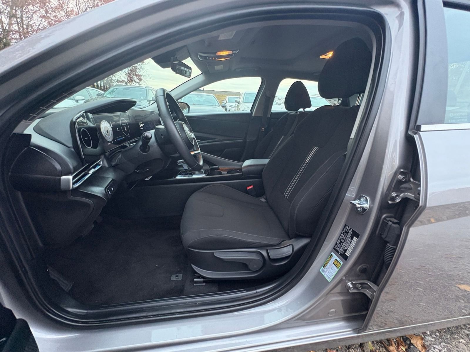 Thumbnail: 2025 Hyundai Elantra - 22