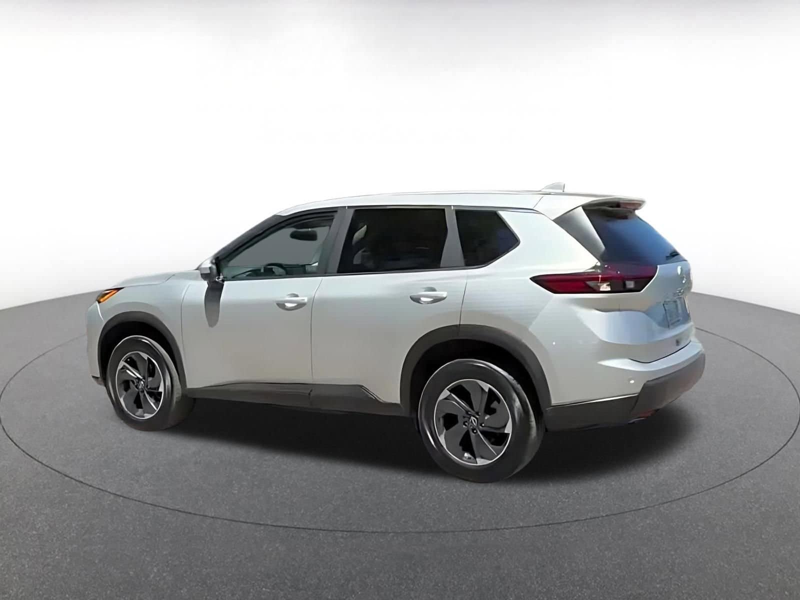 Thumbnail: 2025 Nissan Rogue - 4