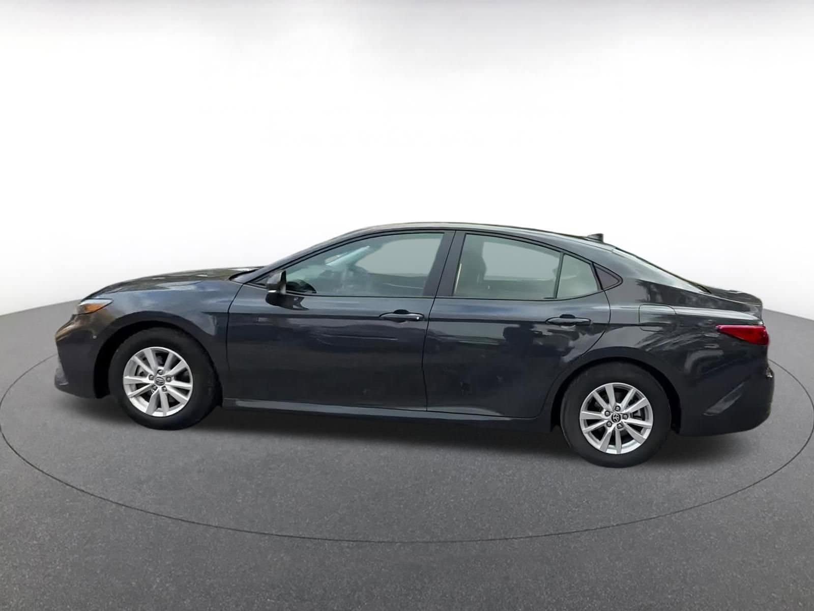 Thumbnail: 2025 Toyota Camry - 9