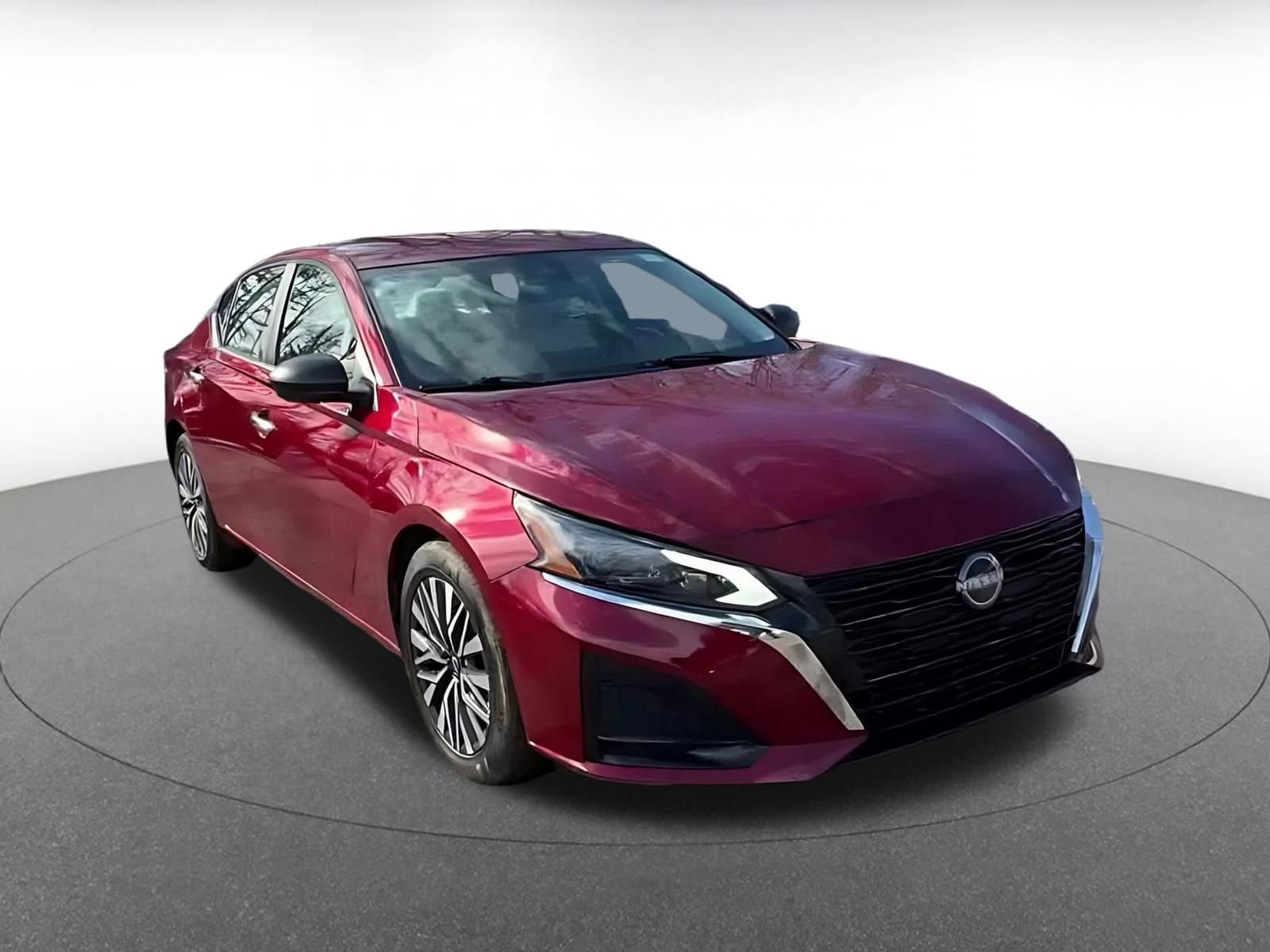 Thumbnail: 2025 Nissan Altima - 3