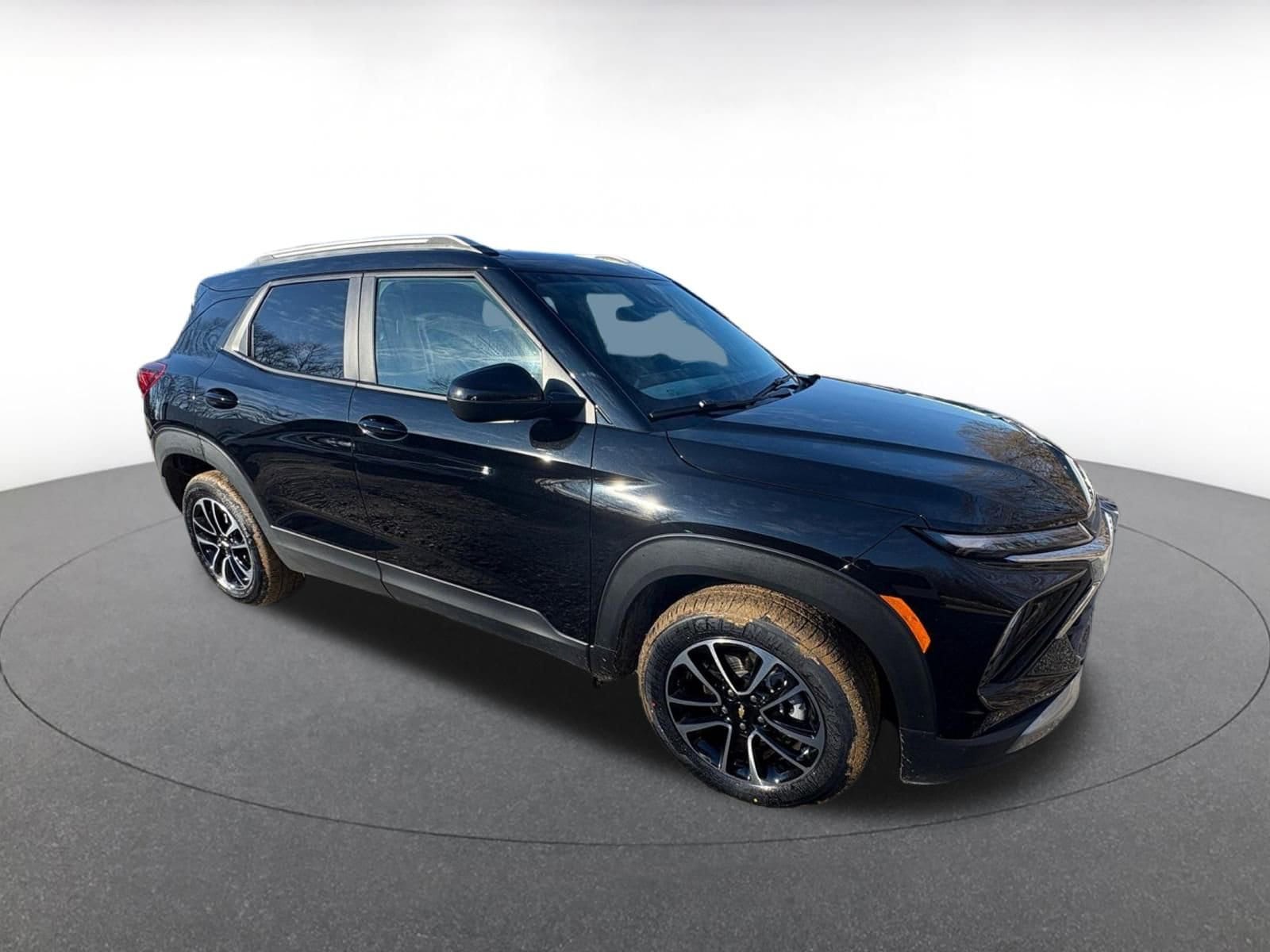 Thumbnail: 2025 Chevrolet TrailBlazer - 1