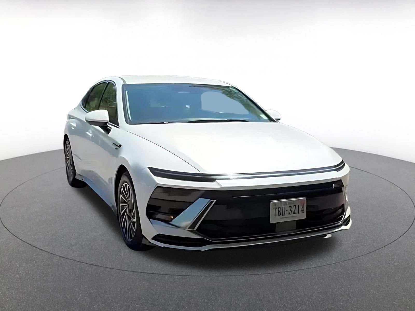 Thumbnail: 2025 Hyundai Sonata - 2