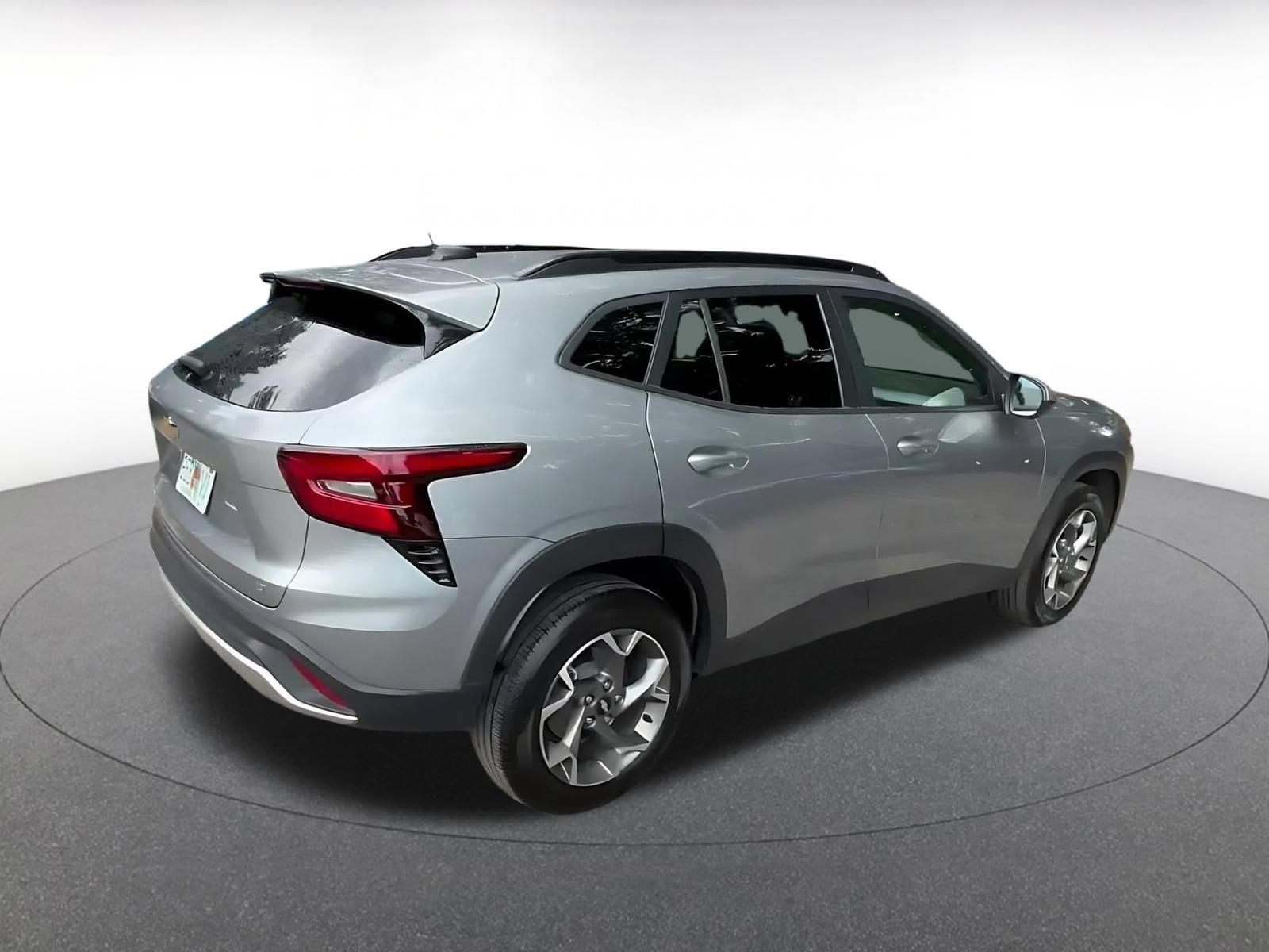 Thumbnail: 2025 Chevrolet Trax - 13