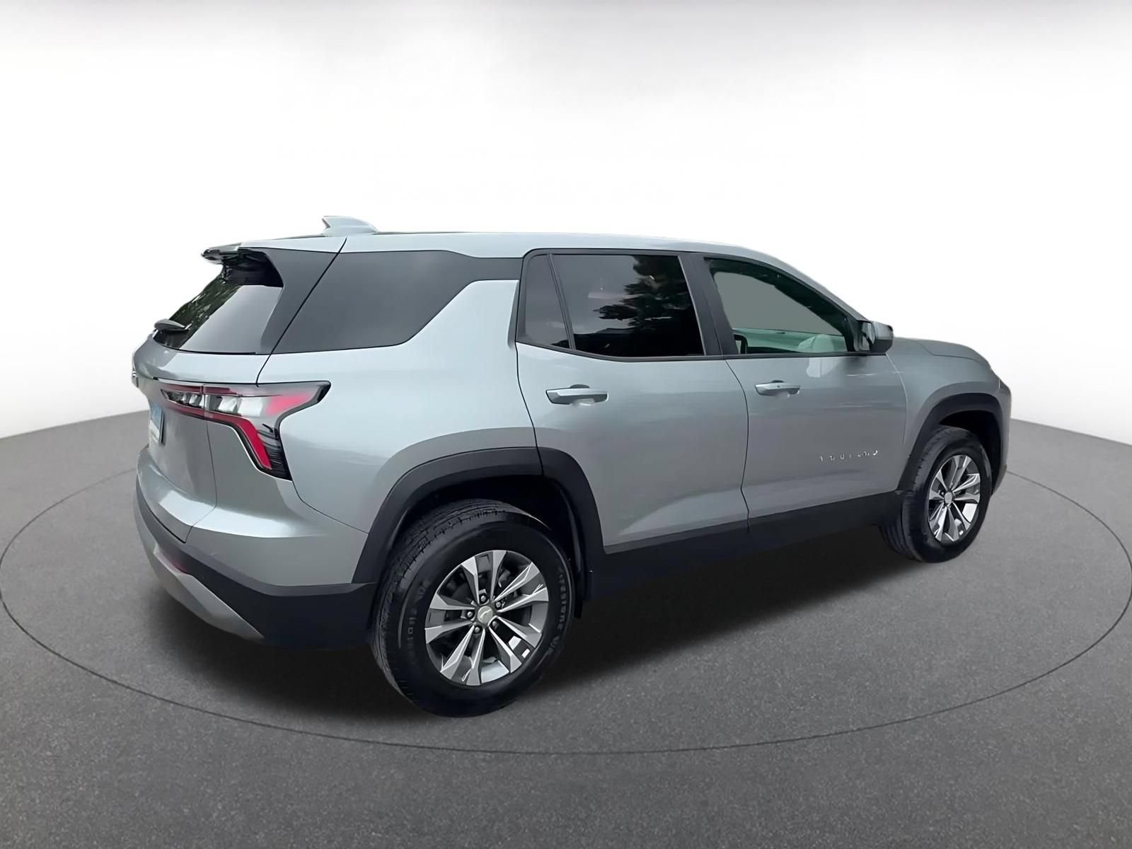 Thumbnail: 2025 Chevrolet Equinox - 13