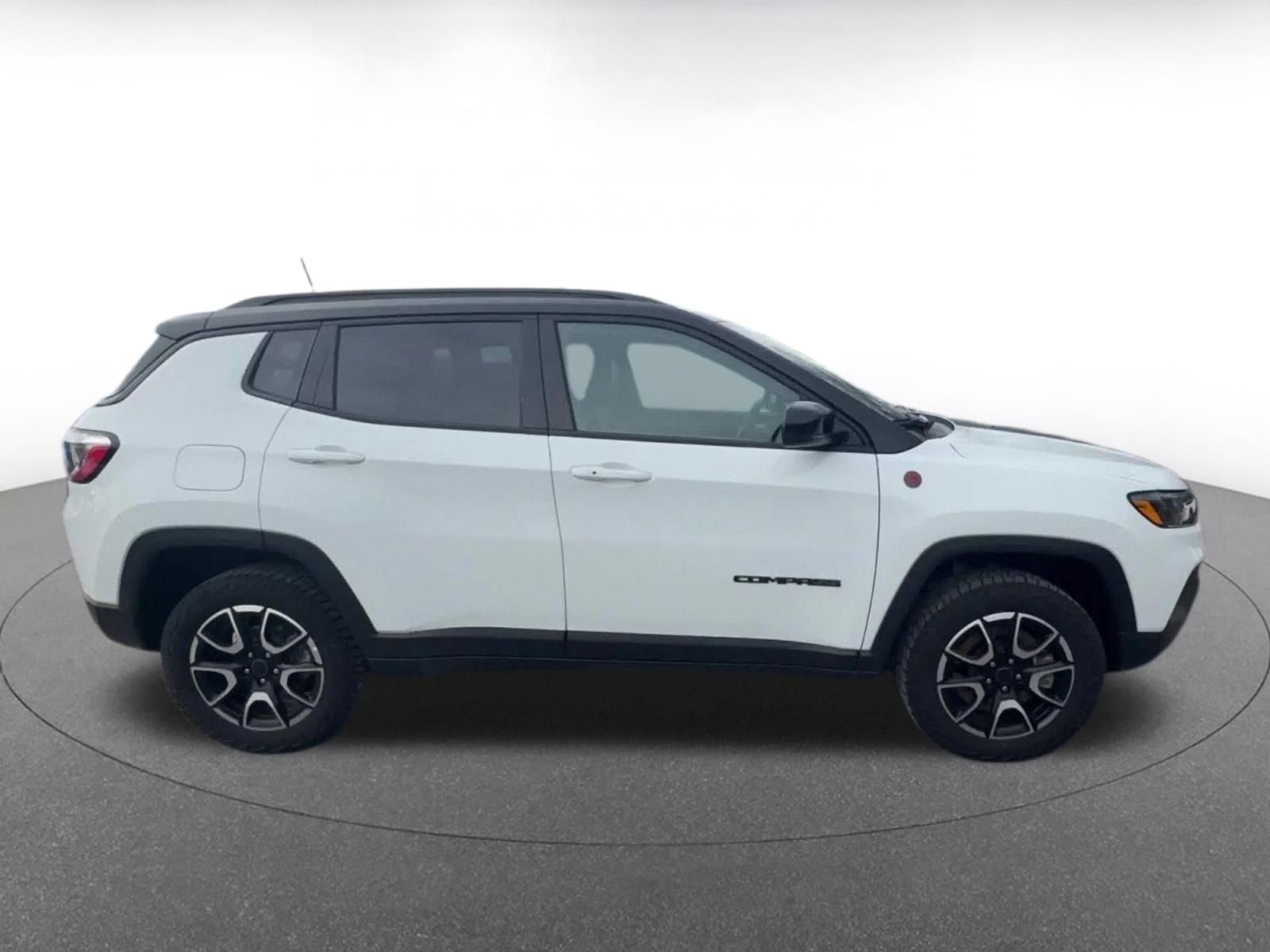 Thumbnail: 2025 Jeep Compass - 16