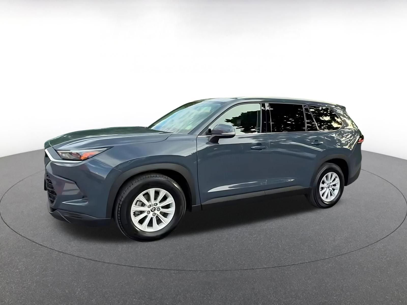 Thumbnail: 2025 Toyota Grand Highlander - 8