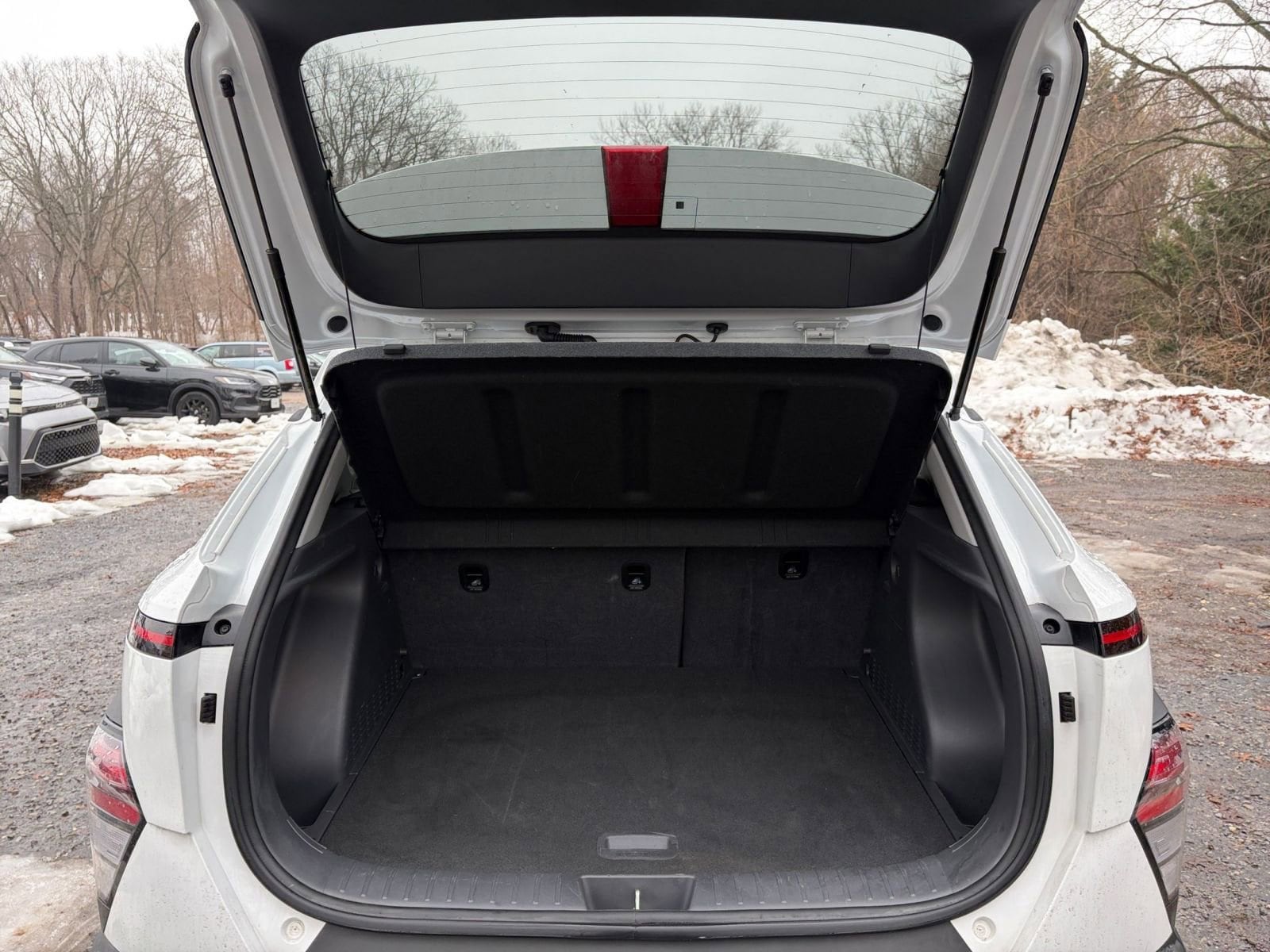 Thumbnail: 2025 Hyundai Kona - 32