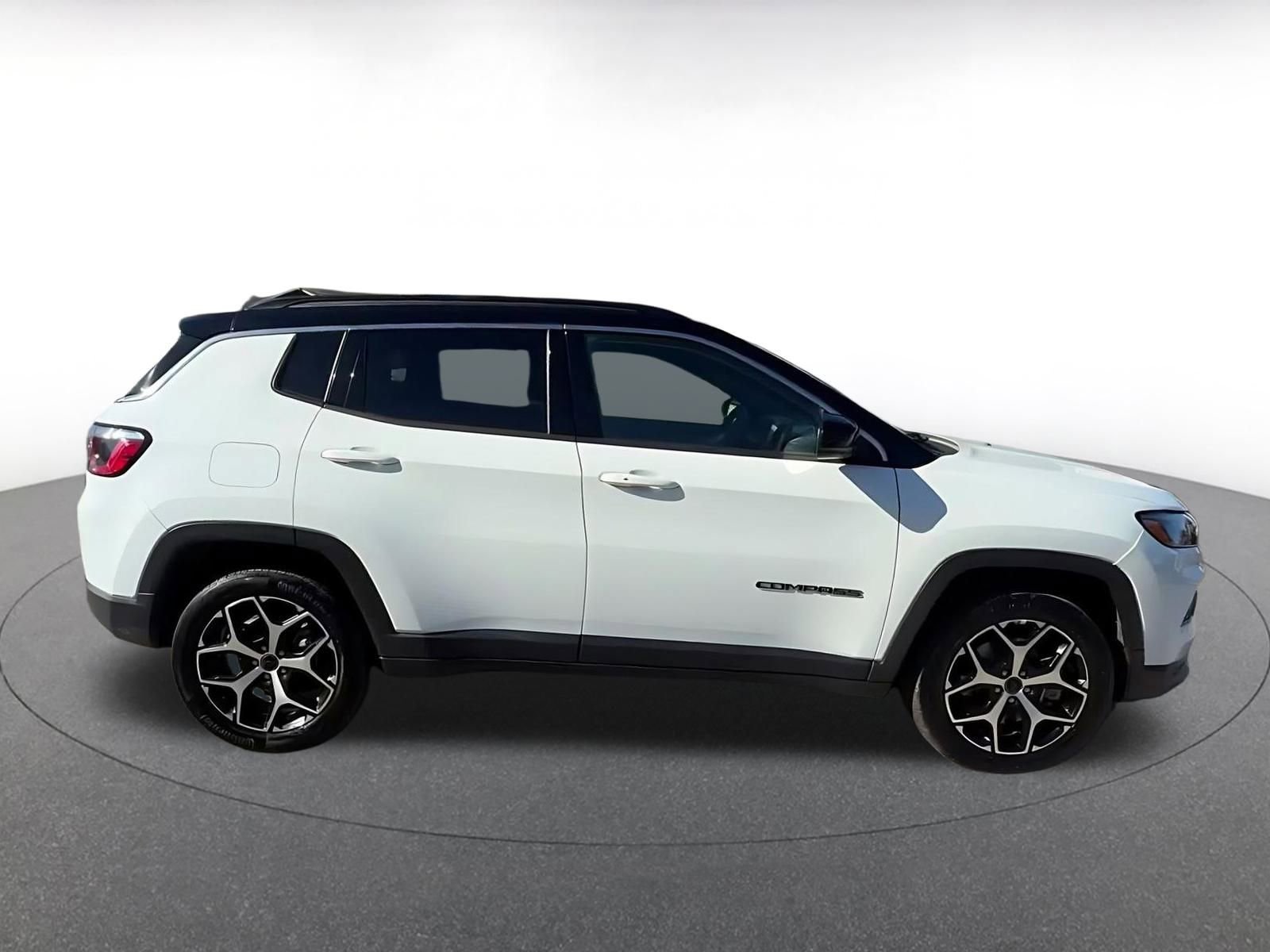 Thumbnail: 2025 Jeep Compass - 16