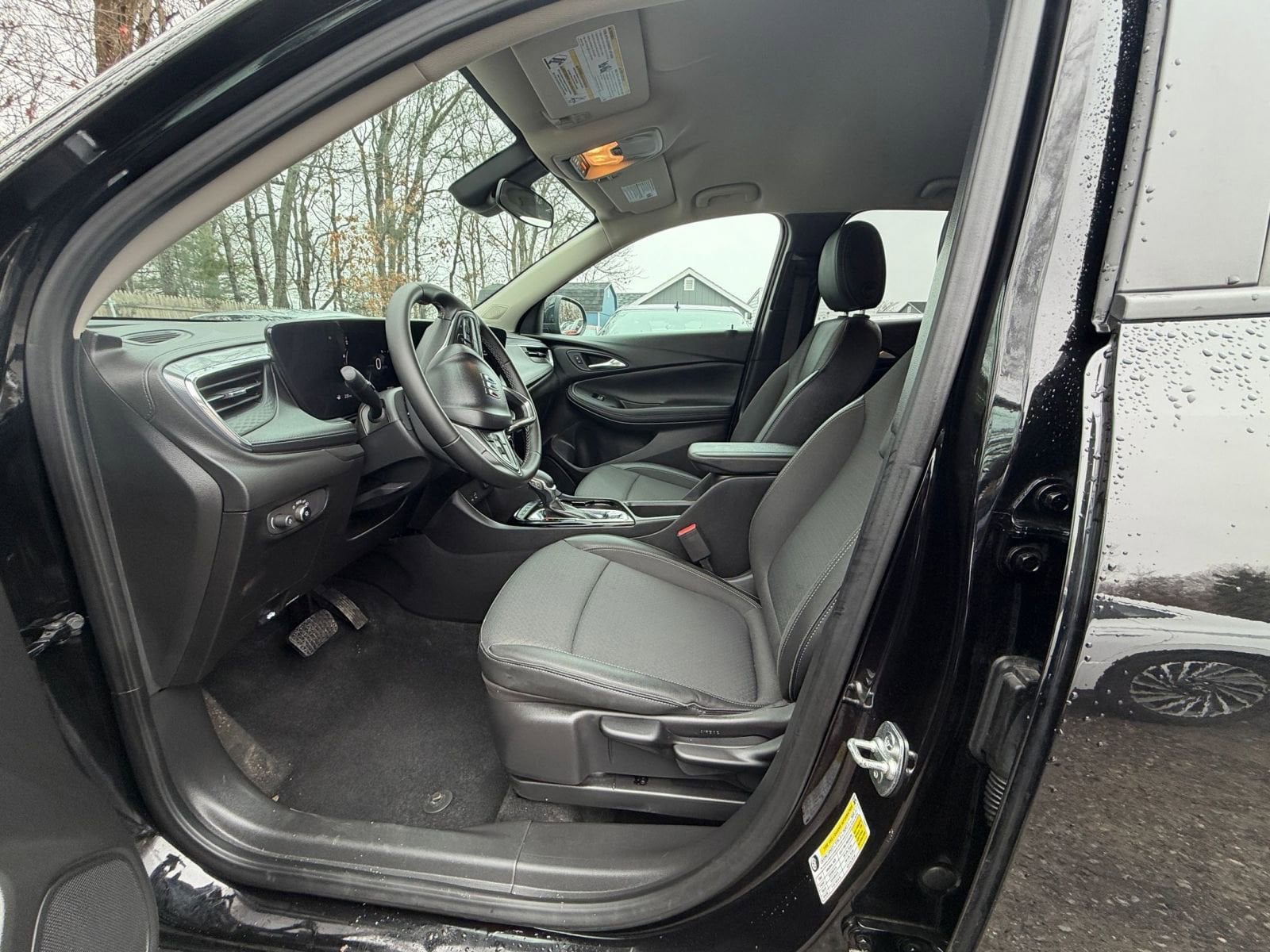 Thumbnail: 2025 Buick Encore GX - 25