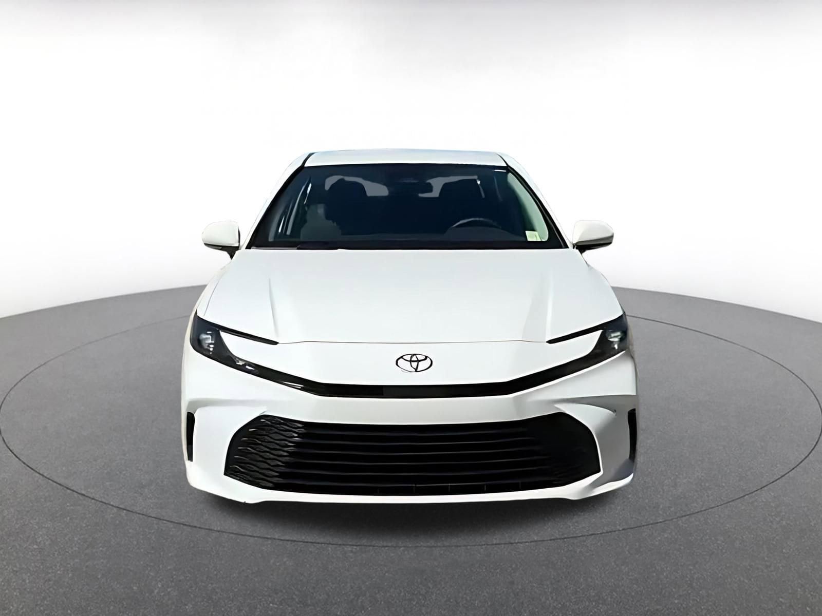 Thumbnail: 2025 Toyota Camry - 3