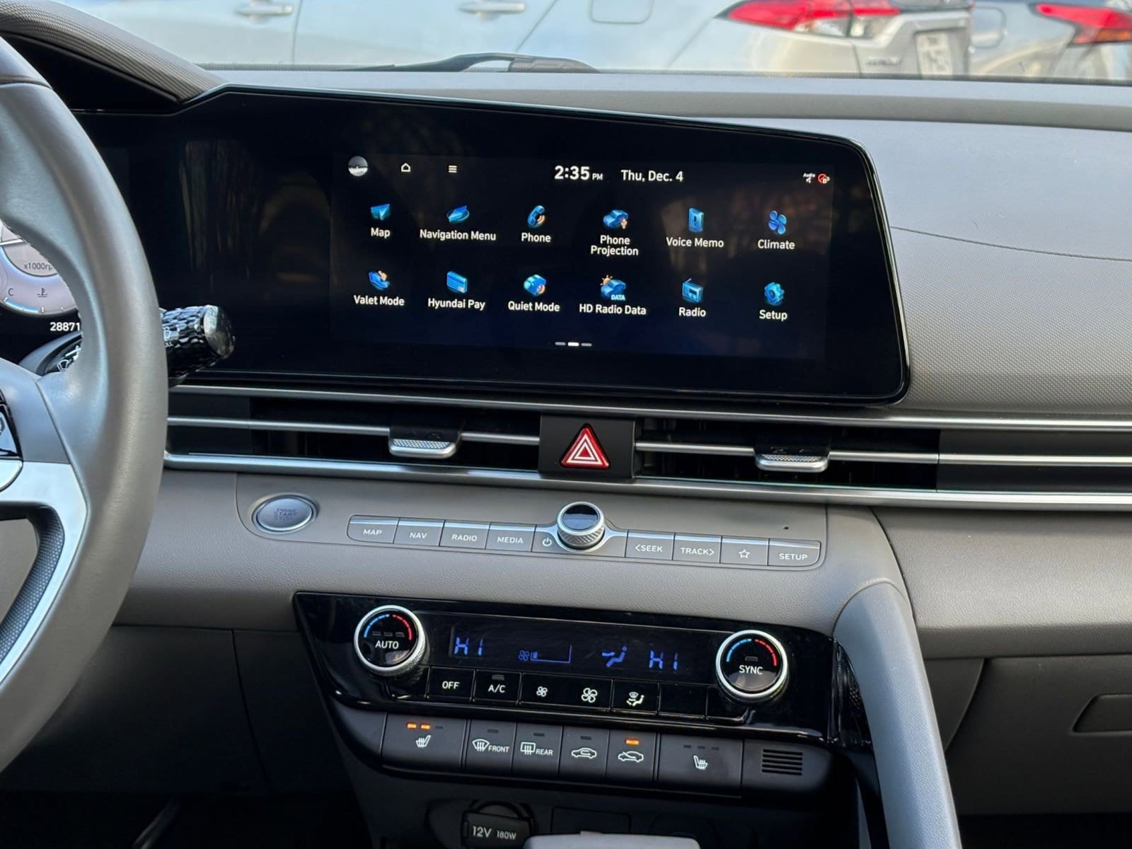 Thumbnail: 2025 Hyundai Elantra - 18