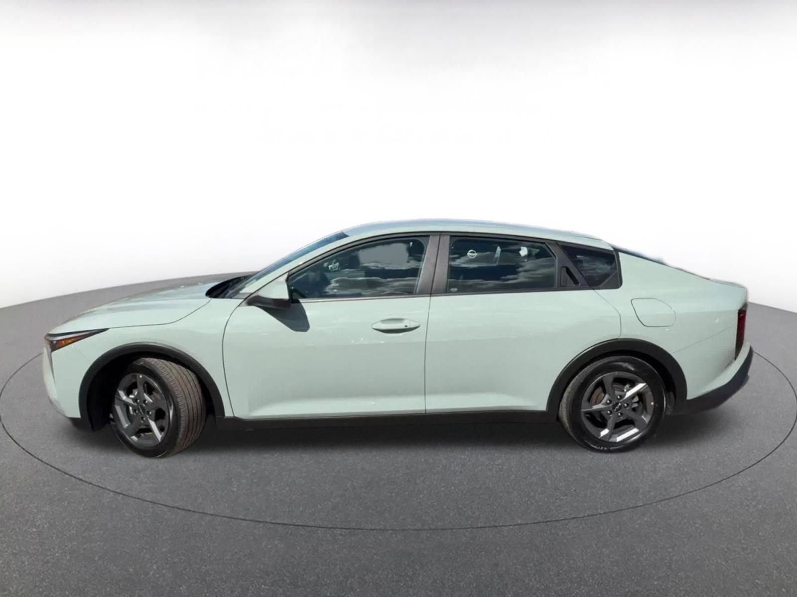 Thumbnail: 2025 Kia K4 - 9