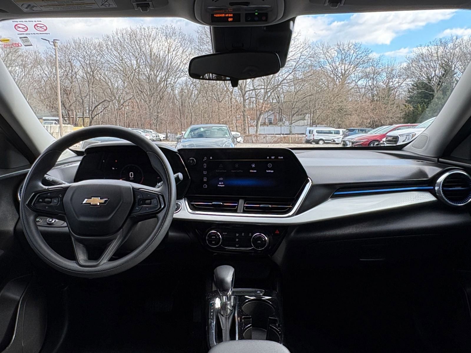 Thumbnail: 2025 Chevrolet Trax - 31