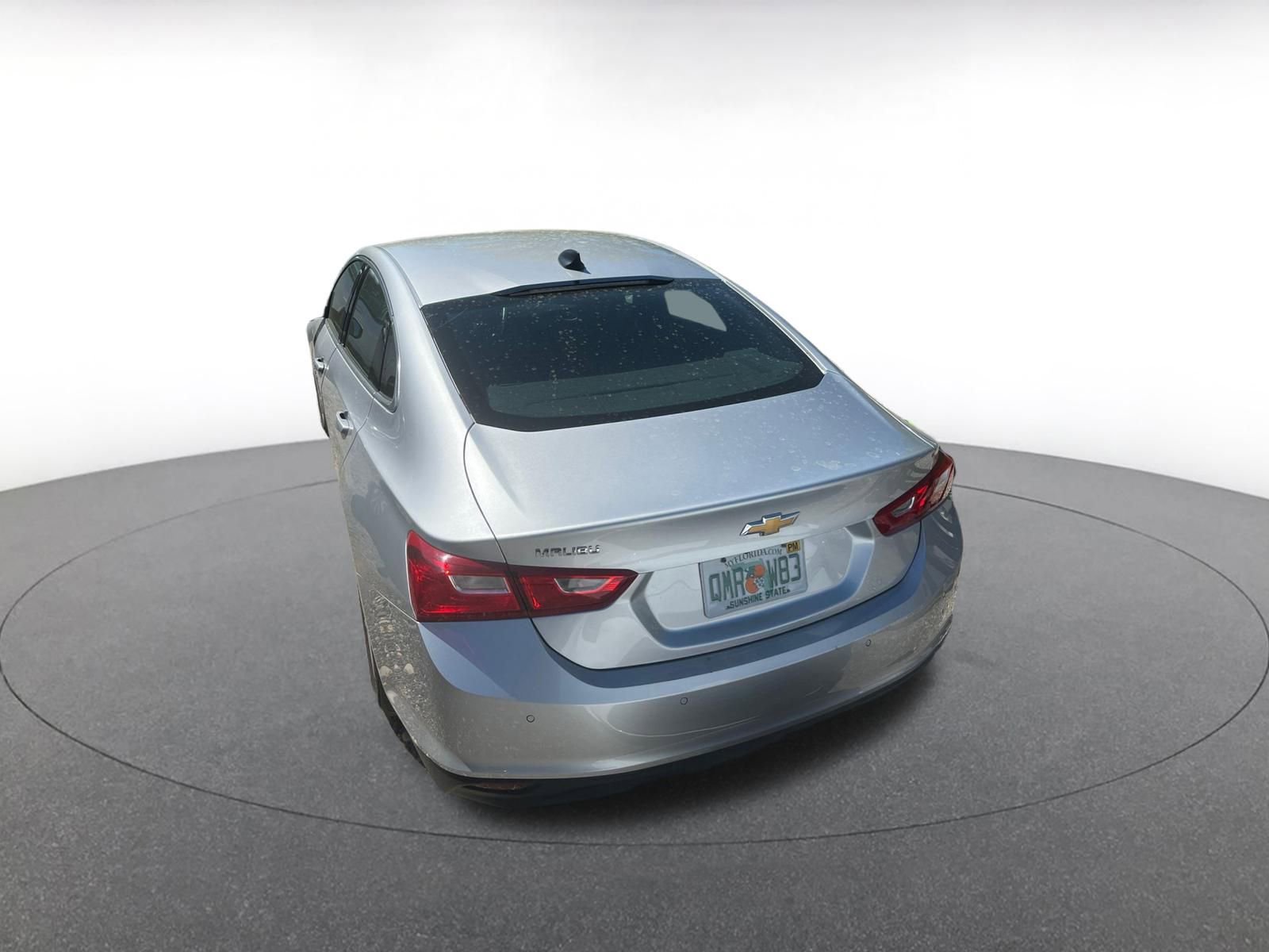 Thumbnail: 2021 Chevrolet Malibu - 4